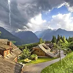 Alpstuga In Wildkogel Near Slopes & Pool