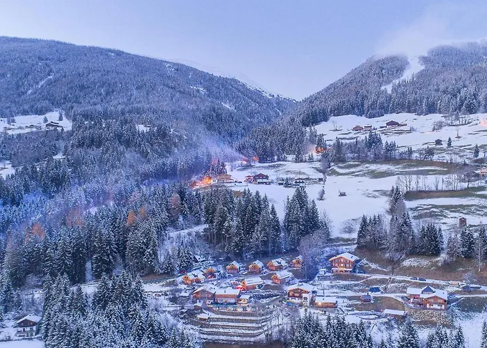 In Wildkogel Near Slopes & Pool Шале Нойкирхен-ам-Гросфенедигер