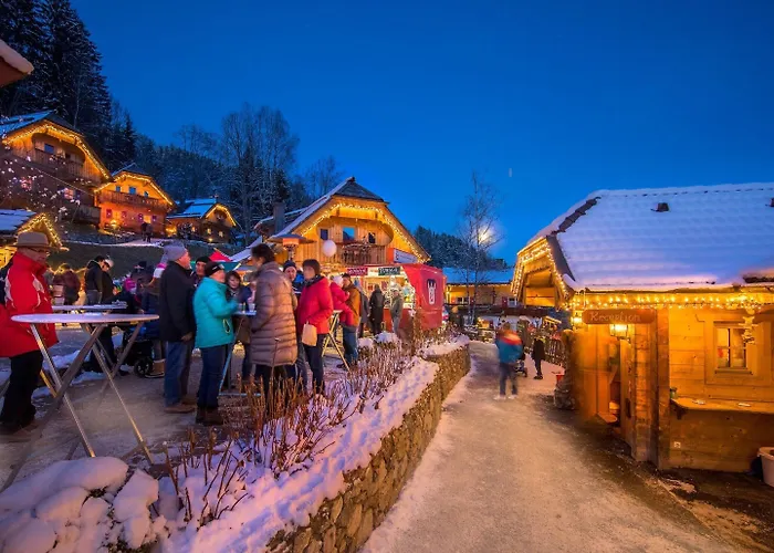 Chalet In Wildkogel Near Slopes & Pool *