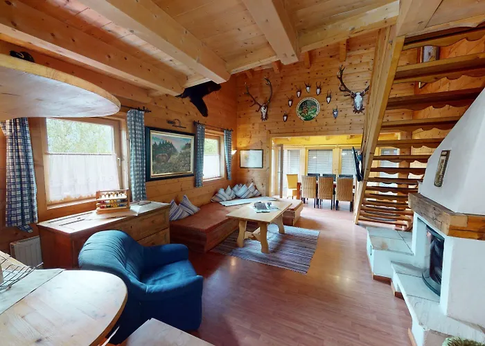 Chalet In Wildkogel Near Slopes & Pool Neukirchen am Großvenediger