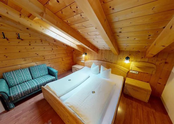 Chalet In Wildkogel Near Slopes & Pool *